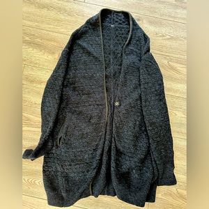 Lulu lemon thick knitted sweater